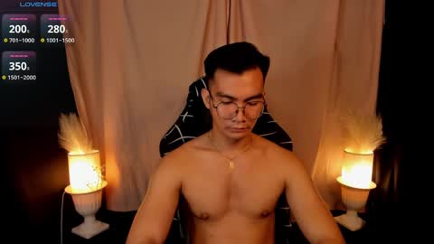 Bruce online show from 02/19/25, 05:05