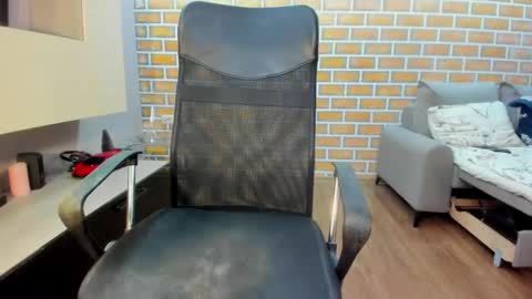 Anna   online show from 04/11/26, 04:33