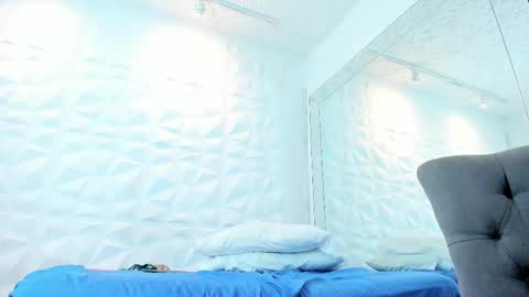 Snapshot of 01nahomi chatting on 03/07/25, 06:43 Nahomi online show from 03/07/25, 06:43