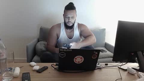 Kingsley online show from 10/20/25, 11:16