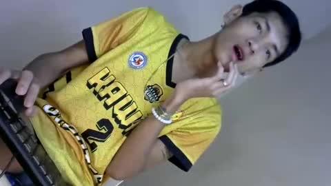 Snapshot of 0cir_asiansatisfy chatting on 12/28/24, 08:48 RICK online show from 12/28/24, 08:48