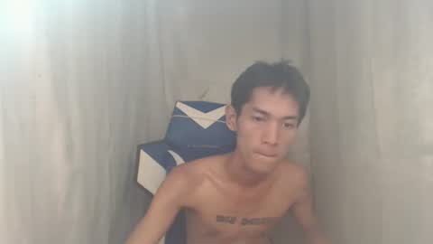 Snapshot of 0cir_asiansatisfy chatting on 05/24/26, 09:09 RICK online show from 05/24/26, 09:09