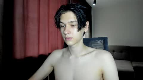 Snapshot of 0verlandd chatting on 07/06/26, 08:22 Adam online show from 07/06/26, 08:22