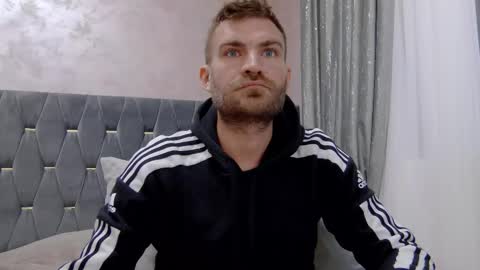 10in_deluxe online show from 12/16/25, 10:42