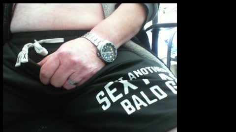 Snapshot of 10mm_socket chatting on 11/19/25, 11:49 10mm_socket online show from 11/19/25, 11:49