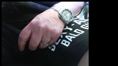 Snapshot of 10mm_socket chatting on 11/26/25, 11:17 10mm_socket online show from 11/26/25, 11:17