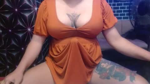  i am trixie im Your Selfsucking Mistress  online show from 03/23/26, 03:32