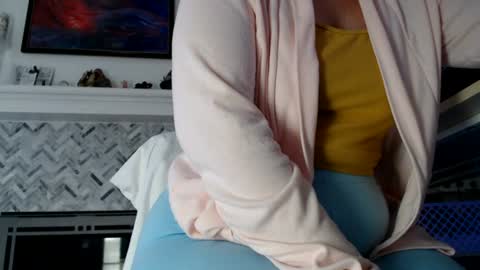 Snapshot of 11willowandjohn11 chatting on 07/18/26, 10:57 Aurora Willows online show from 07/18/26, 10:57
