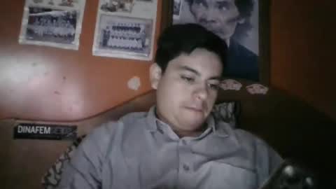 Snapshot of 12agus98 chatting on 09/30/25, 07:02 12agus98 online show from 09/30/25, 07:02
