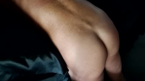 12captnhook18 online show from 10/13/25, 03:17