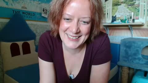 12ennie online show from 04/01/26, 01:41