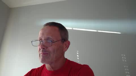 Snapshot of 13glanmorfa chatting on 10/01/25, 01:17 13glanmorfa online show from 10/01/25, 01:17