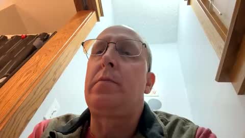 16510 online show from 10/18/25, 01:56