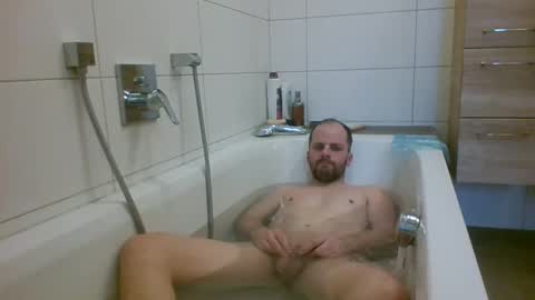 Snapshot of 19berni91 chatting on 02/09/25, 01:56 berni online show from 02/09/25, 01:56