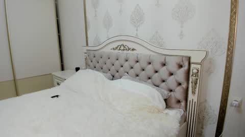 Snapshot of 1_love_story chatting on 03/01/26, 08:44 1_love_story online show from 03/01/26, 08:44