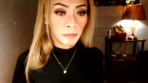 angel online show from 08/04/26, 06:54