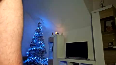 Snapshot of 1blowjobqueen1 chatting on 01/09/25, 10:41 Queen King online show from 01/09/25, 10:41