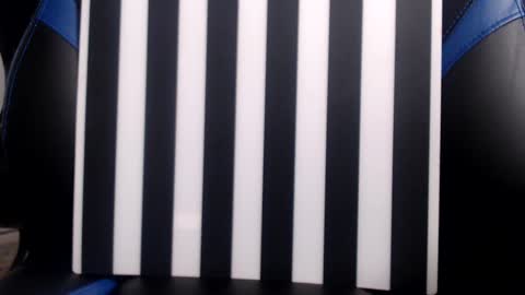 Snapshot of 1dad2plz chatting on 03/09/25, 02:43 i erupt if you suck ur nipples 4 me and look at the camera while watching me online show from 03/09/25, 02:43