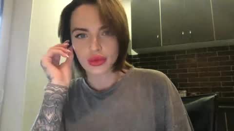 Snapshot of 1dove chatting on 12/09/24, 08:22 DOVE online show from 12/09/24, 08:22