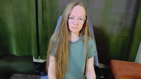 Snapshot of 1goldilocks chatting on 02/18/26, 12:45 online show from 02/18/26, 12:45