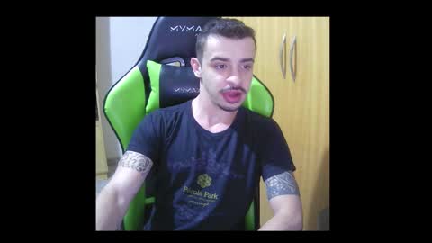 1good_vibes1 online show from 10/19/25, 03:40