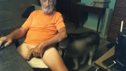 Snapshot of 1handyanddee chatting on 09/09/25, 01:16 1handyanddee online show from 09/09/25, 01:16