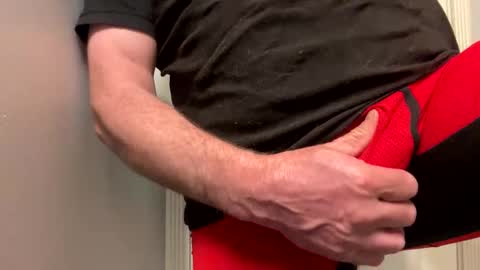 1hunglo412 online show from 02/18/26, 11:50