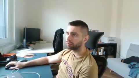 kam online show from 03/11/25, 07:58