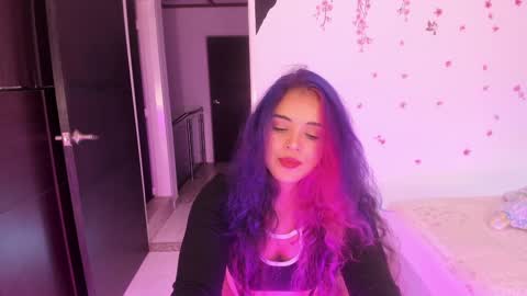 laiaa rivas online show from 01/20/25, 02:43