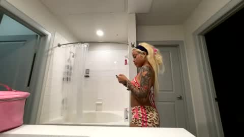 1lexibae online show from 07/17/26, 06:53