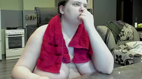 Snapshot of 1lindsey1 chatting on 02/23/25, 08:28 1LINDSEY1 online show from 02/23/25, 08:28