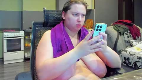 Snapshot of 1lindsey1 chatting on 10/05/25, 02:59 1LINDSEY1 online show from 10/05/25, 02:59