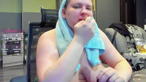 Snapshot of 1lindsey1 chatting on 10/16/25, 07:20 1LINDSEY1 online show from 10/16/25, 07:20