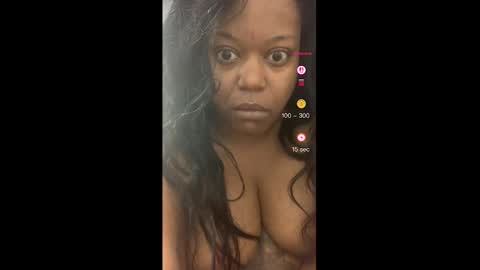 Lillycakes online show from 02/01/26, 09:13