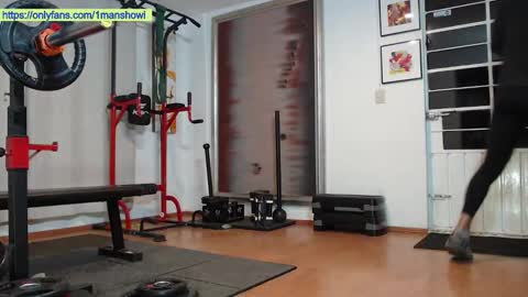 Snapshot of 1manshow11 chatting on 02/27/26, 10:26 1manshow11 online show from 02/27/26, 10:26