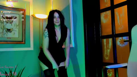 Moona  online show from 02/09/25, 08:13