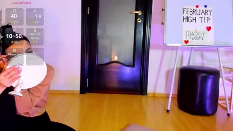 Moona  online show from 02/28/26, 10:27