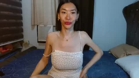 1perfectmodel online show from 05/18/26, 03:29