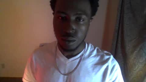 Snapshot of 1retro_ski_mask chatting on 03/02/25, 08:38 Tropical Fusion online show from 03/02/25, 08:38