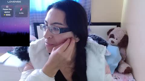 paola online show from 01/22/25, 10:37