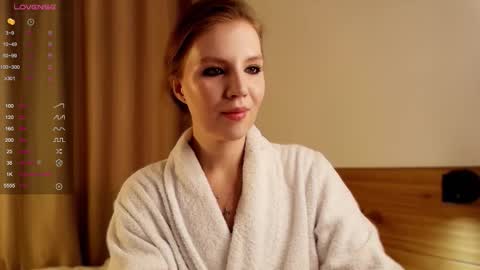 Snapshot of 1slavicdoll chatting on 10/01/25, 01:11 VICTORIA online show from 10/01/25, 01:11