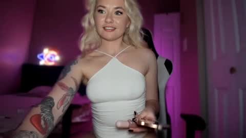 Rita online show from 02/11/25, 02:57