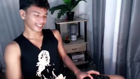 Snapshot of 1sweetloverxx chatting on 07/15/26, 01:55 1sweetloverxx online show from 07/15/26, 01:55