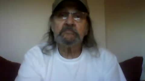 Snapshot of 1valentine chatting on 12/24/24, 11:55 1valentine online show from 12/24/24, 11:55