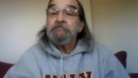 Snapshot of 1valentine chatting on 01/21/25, 03:21 1valentine online show from 01/21/25, 03:21