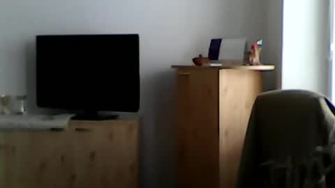 Snapshot of 1vaso chatting on 11/24/25, 10:59 1vaso online show from 11/24/25, 10:59