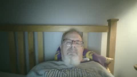 Snapshot of 2003dynawideglide chatting on 01/07/25, 04:08 2003dynawideglide online show from 01/07/25, 04:08