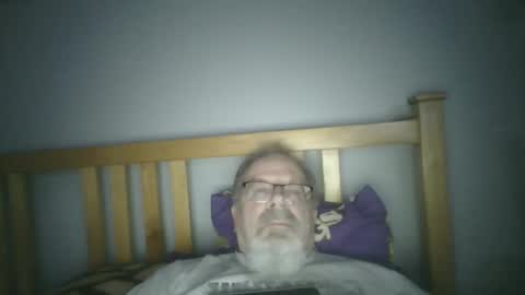 Snapshot of 2003dynawideglide chatting on 01/25/25, 09:35 2003dynawideglide online show from 01/25/25, 09:35