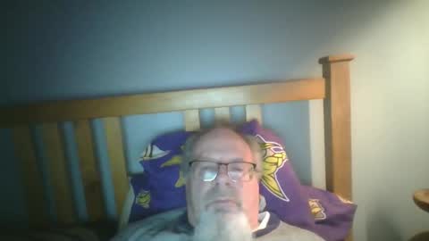 Snapshot of 2003dynawideglide chatting on 02/06/25, 04:10 2003dynawideglide online show from 02/06/25, 04:10