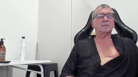 Henk online show from 12/08/24, 06:06